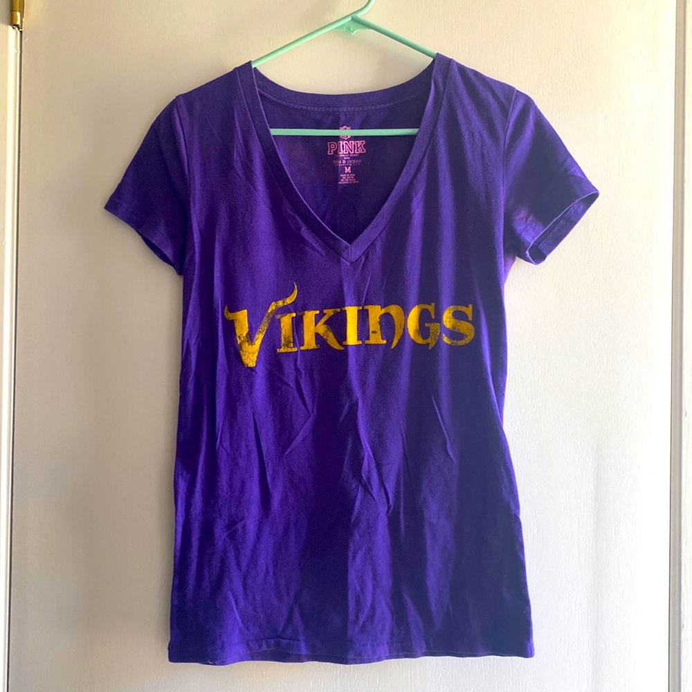 Pink: MN Viking tshirt